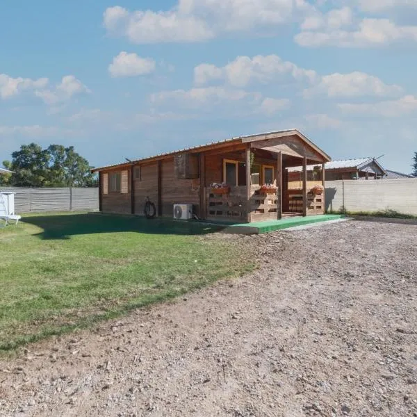 Bungalow Luna, hotel in Chiclana de la Frontera