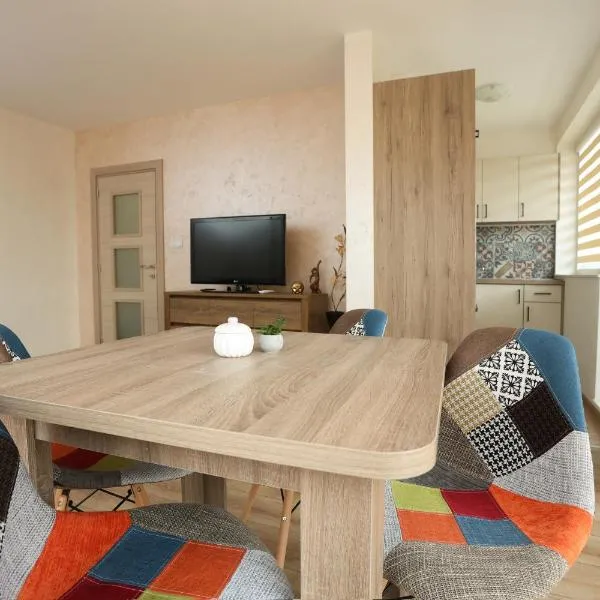 Апартамент за гости 2 Тракия Плаза, hotel in Shumen