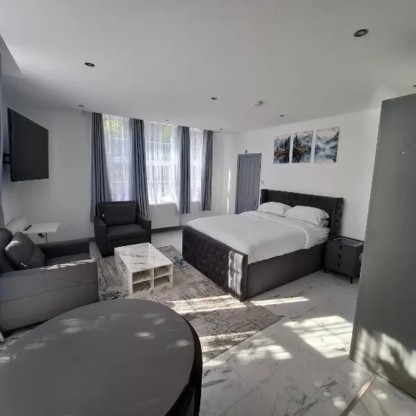 Guyrock Apartments, hotel in London