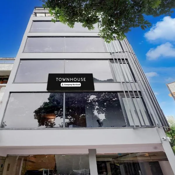 Super Townhouse Preet Vihar Metro Station, hotel in New Delhi
