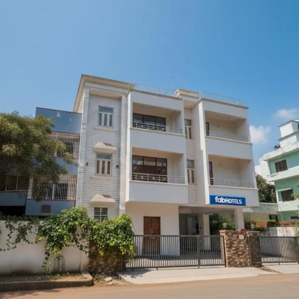 FabExpress Buddha Residency, hotel in Patna