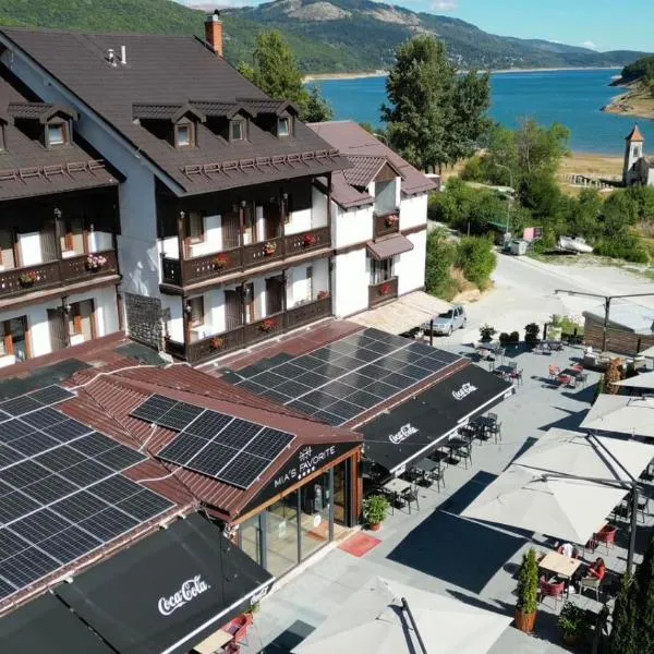 Mia's Favorite Hotel, hotel in Mavrovo