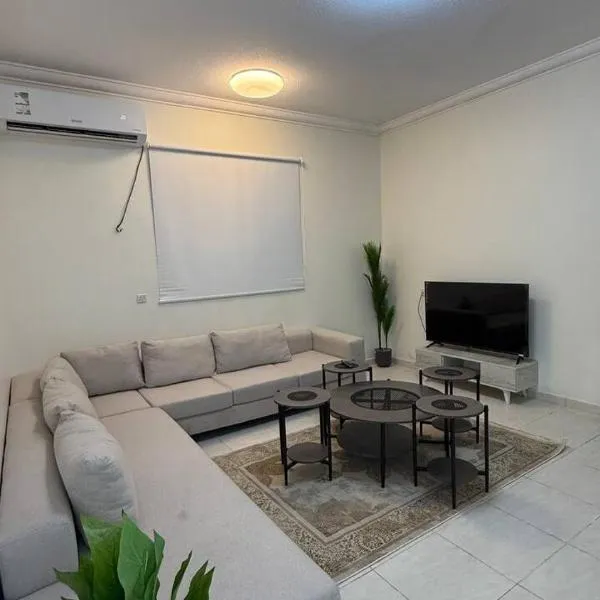 شقة مودرن مكونة من ثلاث غرف نوم 90, Hotel in Riad