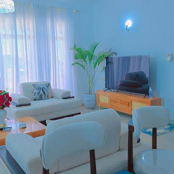 Wavefront Air-bnb studio Shanzu,Mombasa, ξενοδοχείο στη Μομπάσα