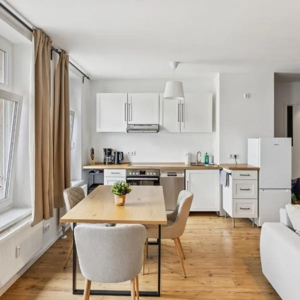 Erholsame Wohnung mit Balkon und Einbauküche im Herzen Leipzigs, hotel v Lipsku