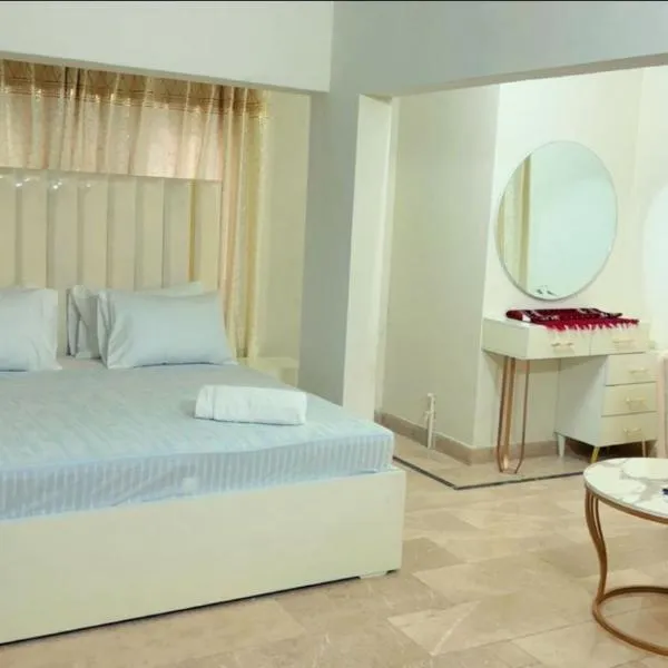 Hotel Moon River, hotel in Karachi