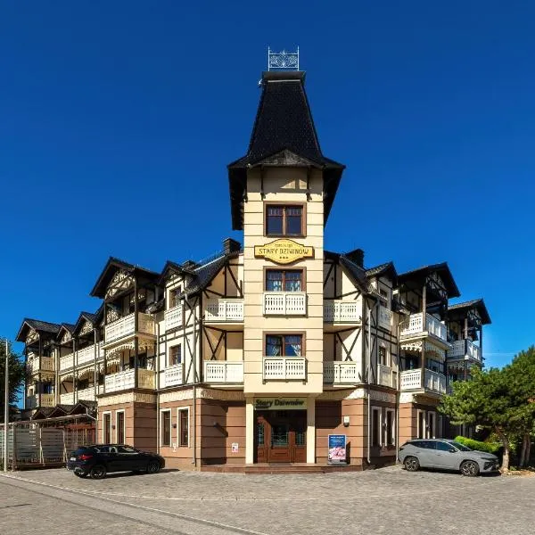 Hotel&Spa Stary Dziwnów basen swimming pool, Hotel in Dziwnów