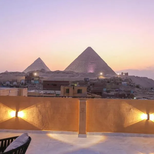 Alex Pyramids View Inn, hótel í Giza
