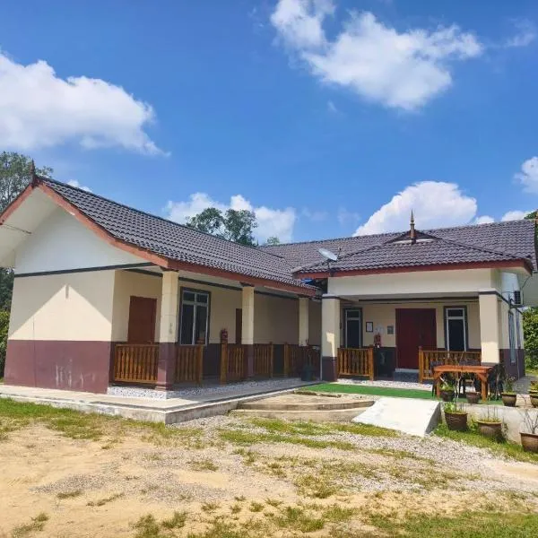Riverview Homestay Sekoh Kuala Krau, hôtel à Kuala Kerau