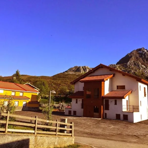 Complejo Hotelero La Braña, hotel en San Isidro