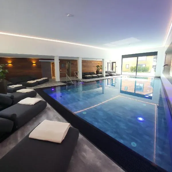 Allgäuer Bergwald Chalets, hotel em Oberstaufen