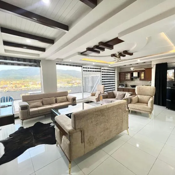 Luxury Apartment Guest House, hotel in Islamabad