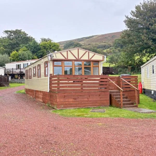 Cosy Caravan by the sea, hotel in Cairnryan