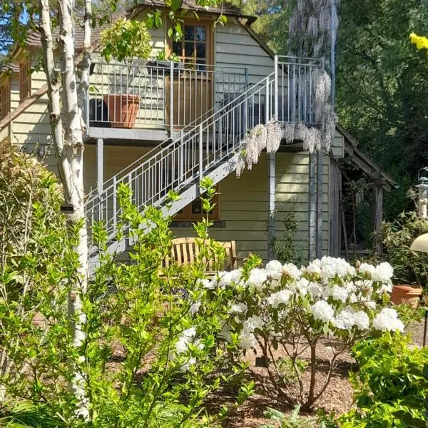 Pinecroft Barn - Relax & Unwind!, Hotel in Storrington