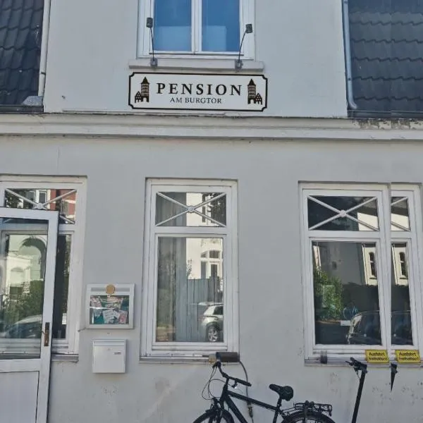 Pension Am Burgtor, hotel v destinaci Lübeck