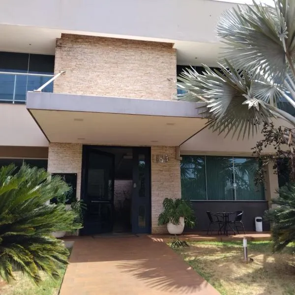 Palmares Hotel, hotel in Guaíra