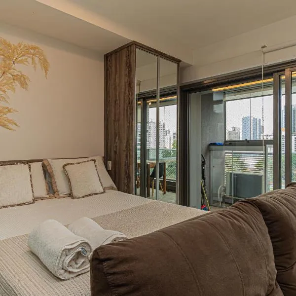 Acrópole Studio - Vaga, Wifi e Piscina no Brooklin,位于圣保罗的酒店