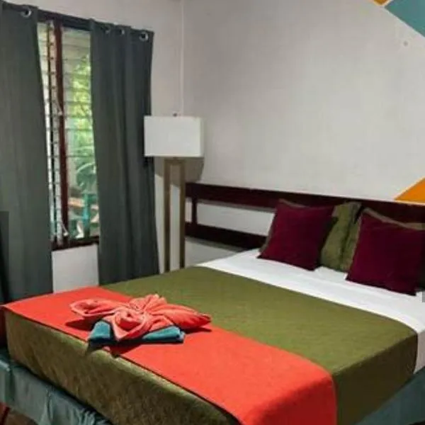 Cabinas Palmer, hotel a Cahuita