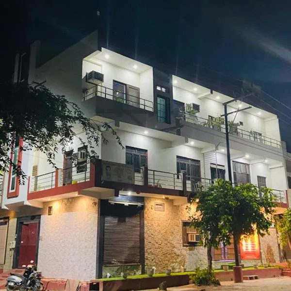Bharat Villa - Homestay, hotel in Agra