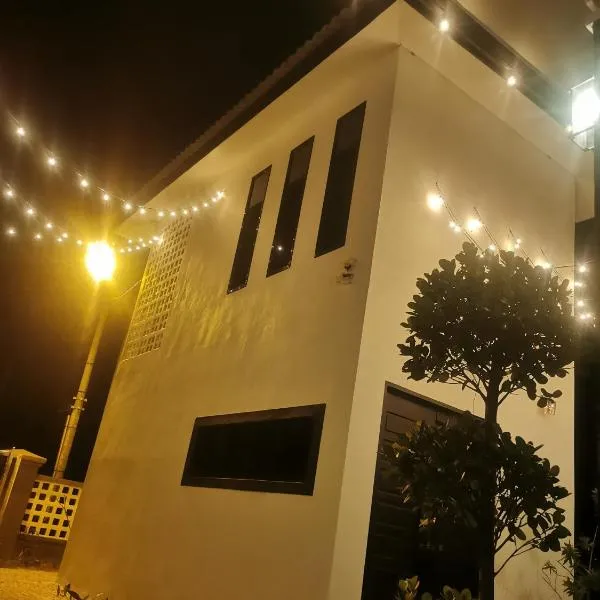Jertih में, होटल Azzahwa Roomstay