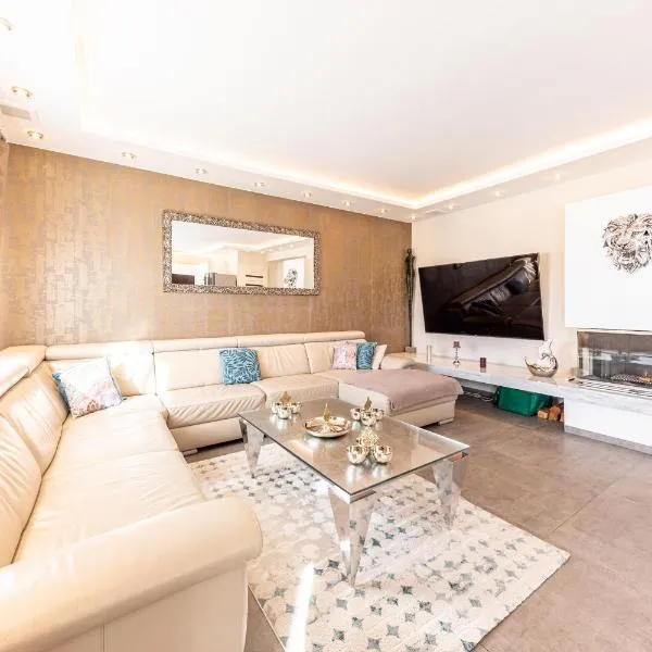 Family & Luxury by JR City Apartments, Hotel in Wien