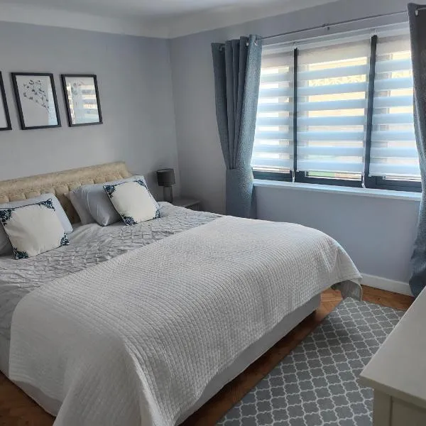 Jersey Holiday Home, hotel in St Brelade