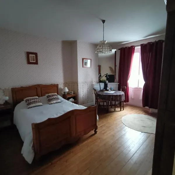 10 Boules B&B, hotel in Presly