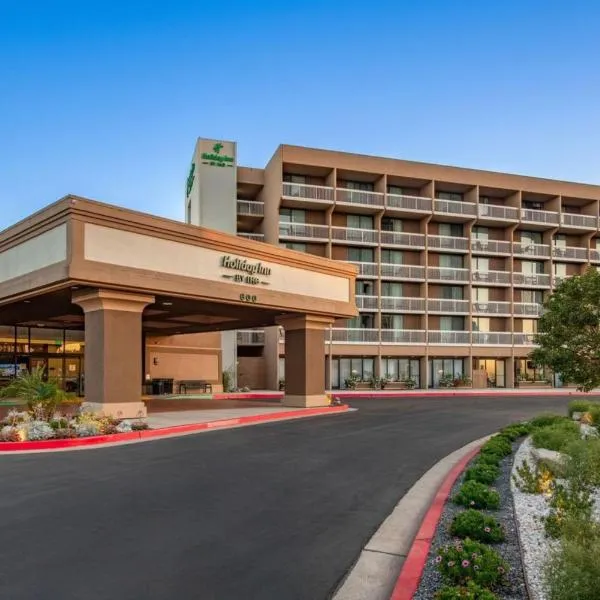 Holiday Inn Oxnard - Ventura by IHG, hotel in Oxnard