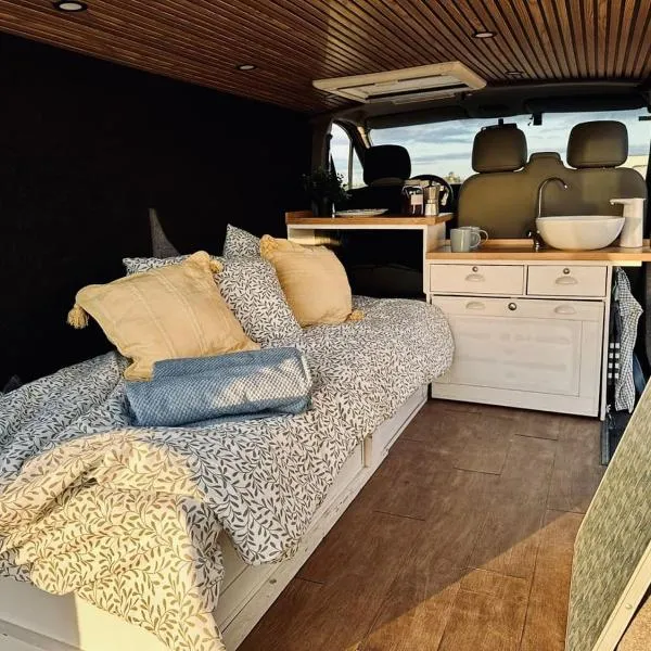 Campervans, hotel in El Médano