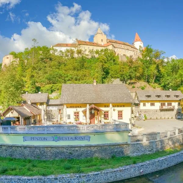 Resort U Jelena, hotel in Křivoklát