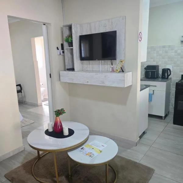 Peshline Guest House Unit 1, hotel in Ermelo