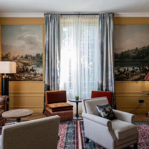 Villa Edmond Hôtel & Spa - Maison Blanche Bièvres, hotel a Bièvres