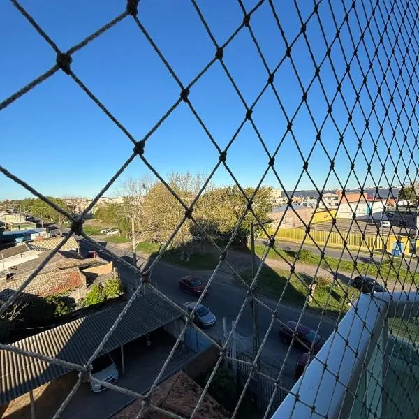 Rio Grande apartmento Av primeiro de Maio 820 apartment 301, hotel em Rio Grande