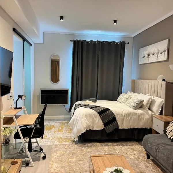 Home at 422Trilogy Menlyn Maine, hotel in Pretoria