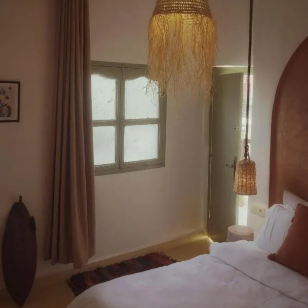 Imswell surf camp, Hotel in Imsouane