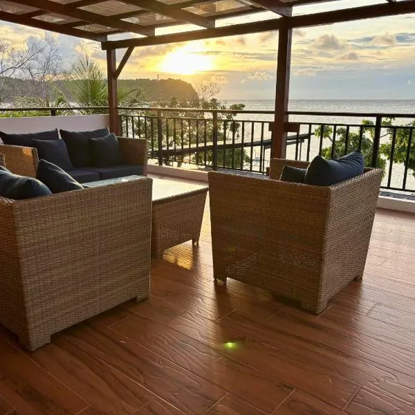 Mard Beach House Siquijor, ξενοδοχείο σε Minalulan