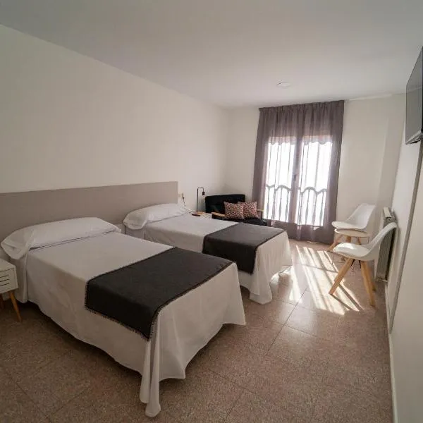 Olmedo Hostal Plaza, Hotel in Olmedo