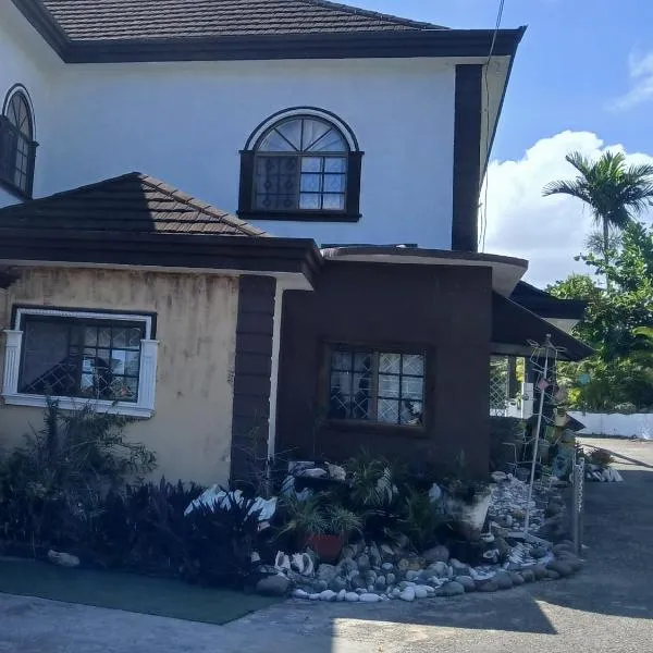 Mandeville Hideaway, hotel in Mandeville