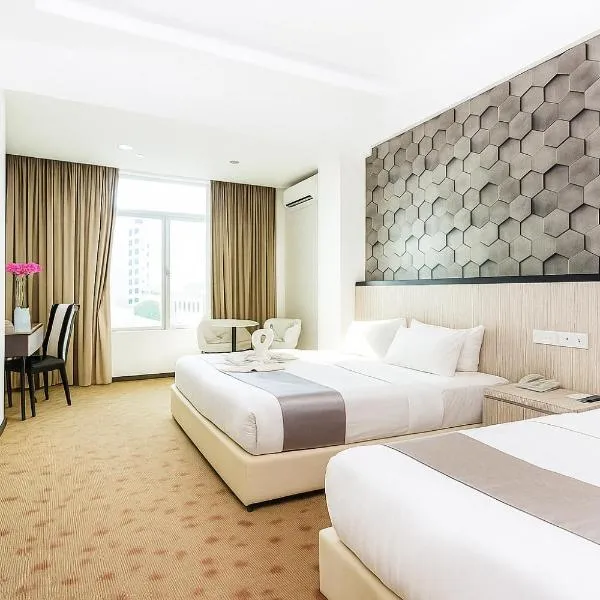 THE REED HOTEL MELAKA formerly known as E-Red Hotel Melaka, hotel in Melaka