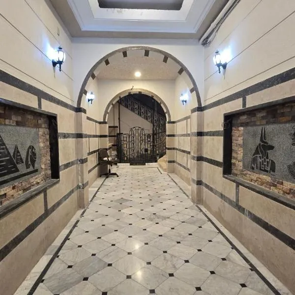 Cairo Nomads Hostel, hotel v Káhiře