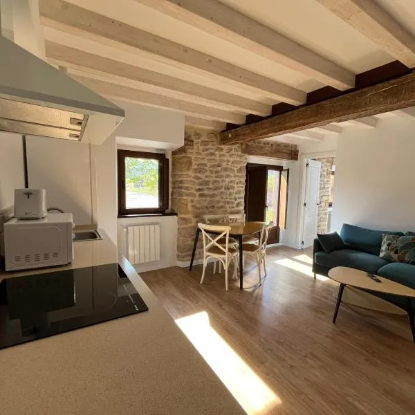 Otero de Campoo Apartamentos, hotel a Espinilla