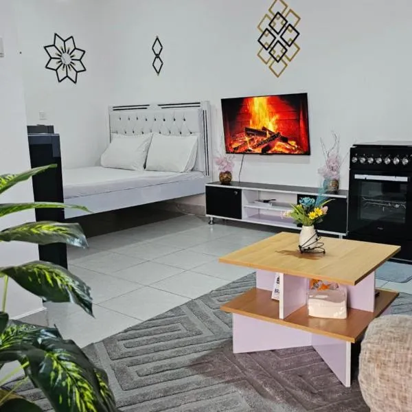 Executive Studio, hotel en Juja