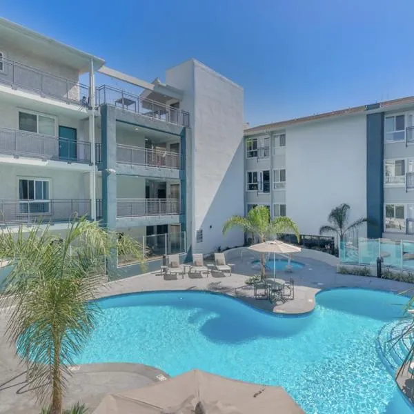 Lux Oasis in West Hollywood, Free Parking & Swimming pool, hotel in Los Angeles