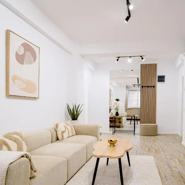 My Happy Place - Craiova, hotel in Craiova