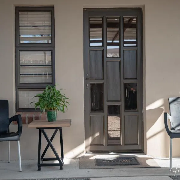 Karoo Stop Guesthouse, viešbutis mieste De Aar