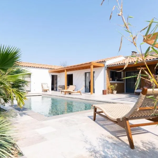 La Maison d'Yvonne, hotel en Grand-Village-Plage