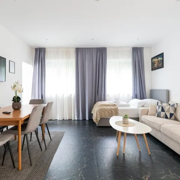 Near Vienna - 60m2 - 6 Guests - Self Check-in - Parking, hotel v destinaci Purkersdorf