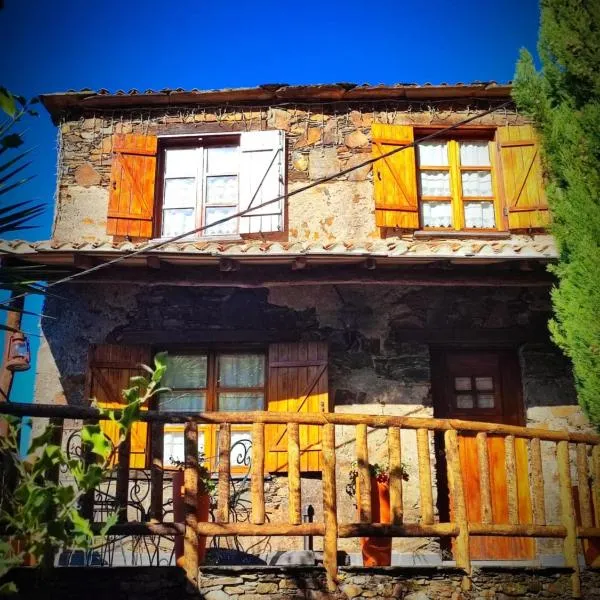 Talasnal Casa do Cascão, hotel in Lousã