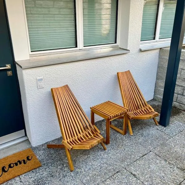 Gemütliches Studio mit Sitzplatz, hotel en Altdorf