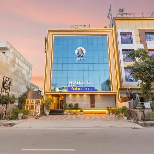 FabHotel LFC, hotel in Jaipur